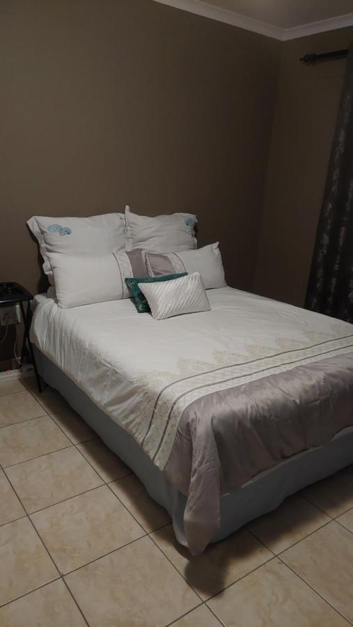Mossie Inn Accommodation سواكوبموند المظهر الخارجي الصورة