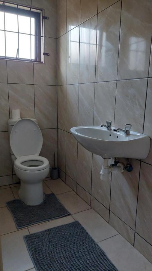 Mossie Inn Accommodation سواكوبموند المظهر الخارجي الصورة