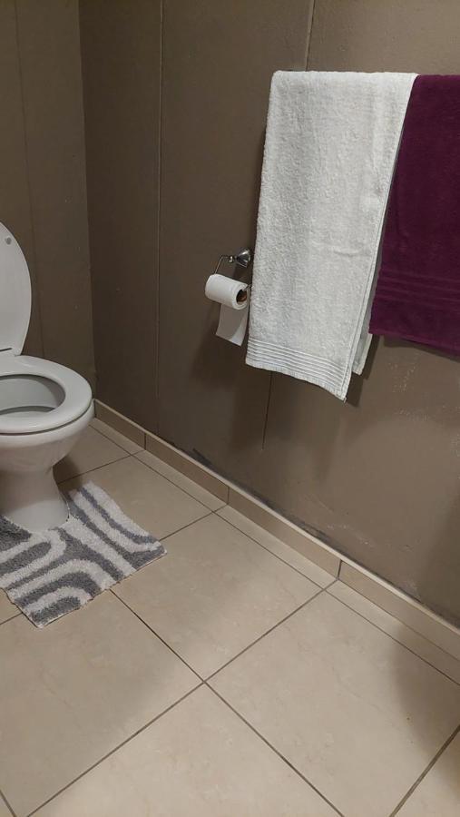 Mossie Inn Accommodation سواكوبموند المظهر الخارجي الصورة